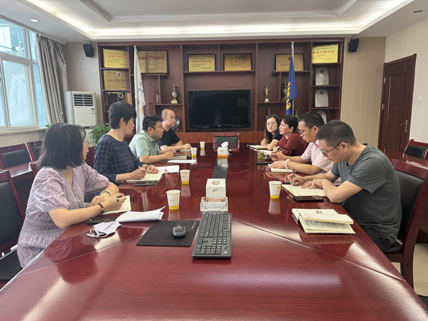 緊抓落實(shí)力度 聚焦重點(diǎn)難點(diǎn)  ——有色西勘院財(cái)務(wù)部副部長(zhǎng)石成崗一行到公司開(kāi)展重點(diǎn)工作檢查